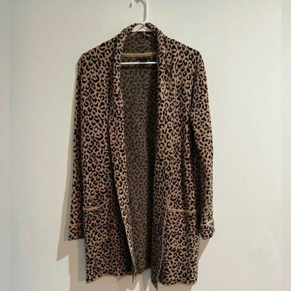 Cynthia Rowley Leopard Print Open Front Cardigan – Size Medium